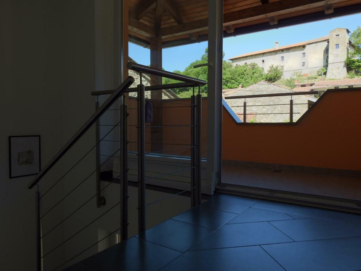 Hostal Pocitniska Hisa Dobravlje Exterior foto